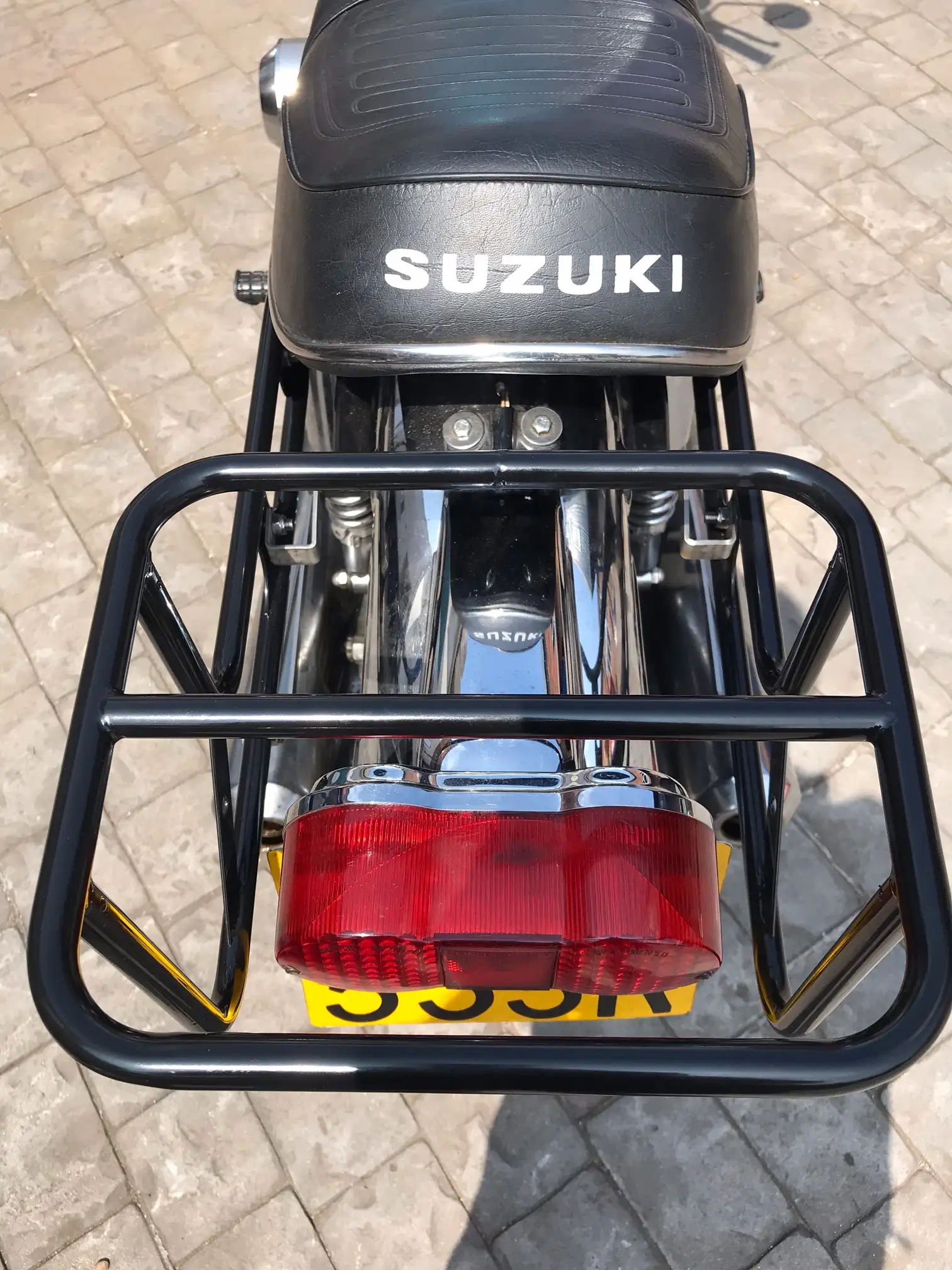 Sunny 1/24 Suzuki GT750 & Yamaha TX750 Vintage Plastic Model Kit